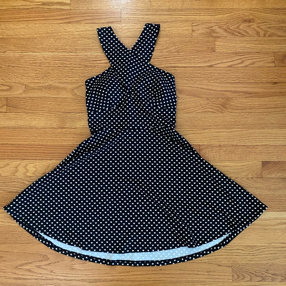 Candie’s Dress Women’s Junior Medium Black White Hearts Cross Front Fit & Flare